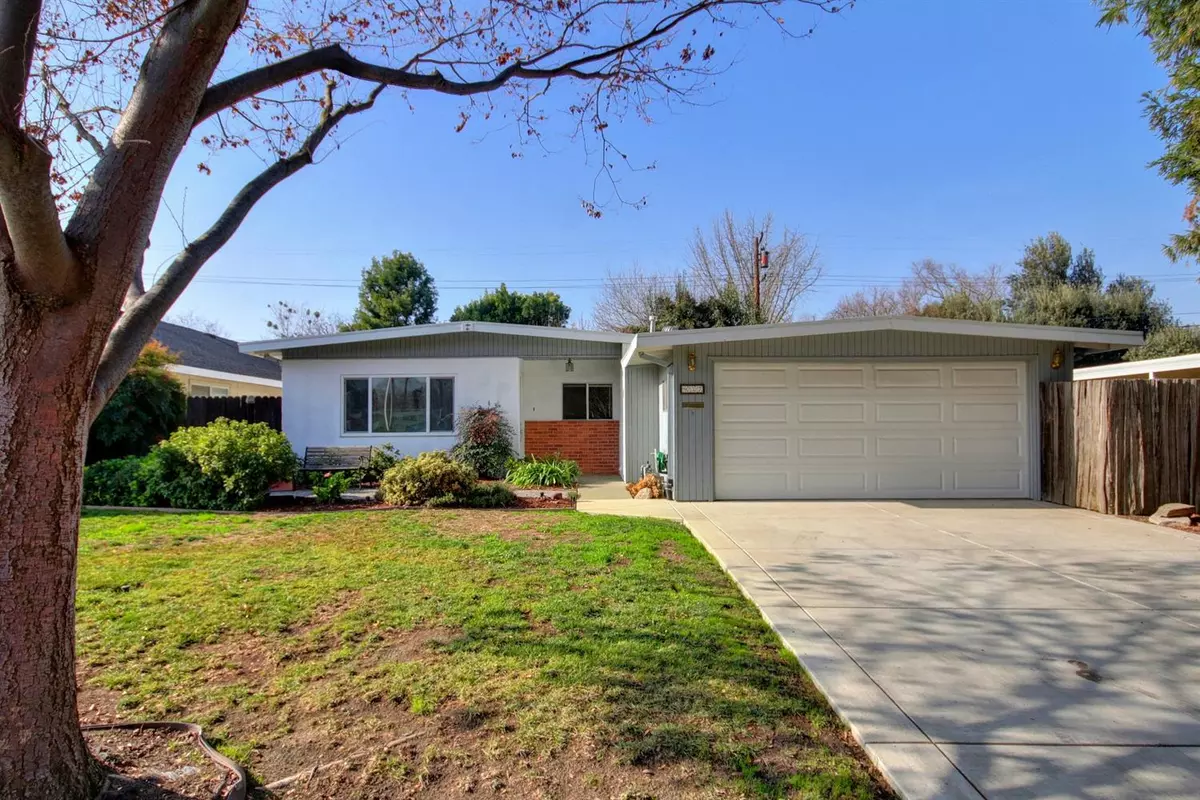 Davis, CA 95616,937 Chestnut LN