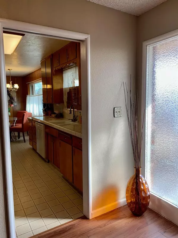 Modesto, CA 95350,1013 Academy AVE