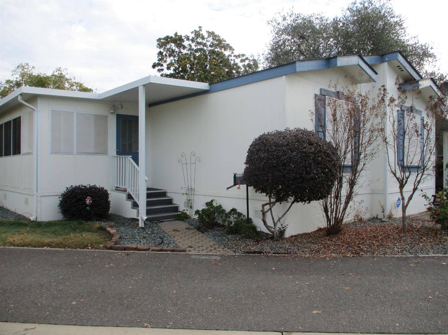 Folsom, CA 95630,75 MONTEREY LN