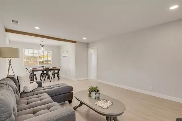 Sacramento, CA 95838,3833 Pinell ST