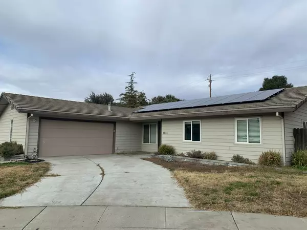 1001 Shiloh CT, Woodland, CA 95695