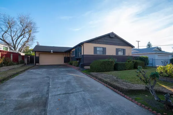 6548 Saint James DR, Carmichael, CA 95608