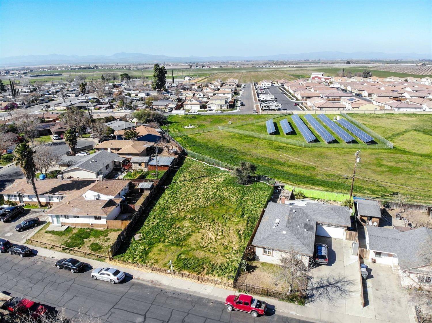 Los Banos, CA 93635,721 Iowa AVE