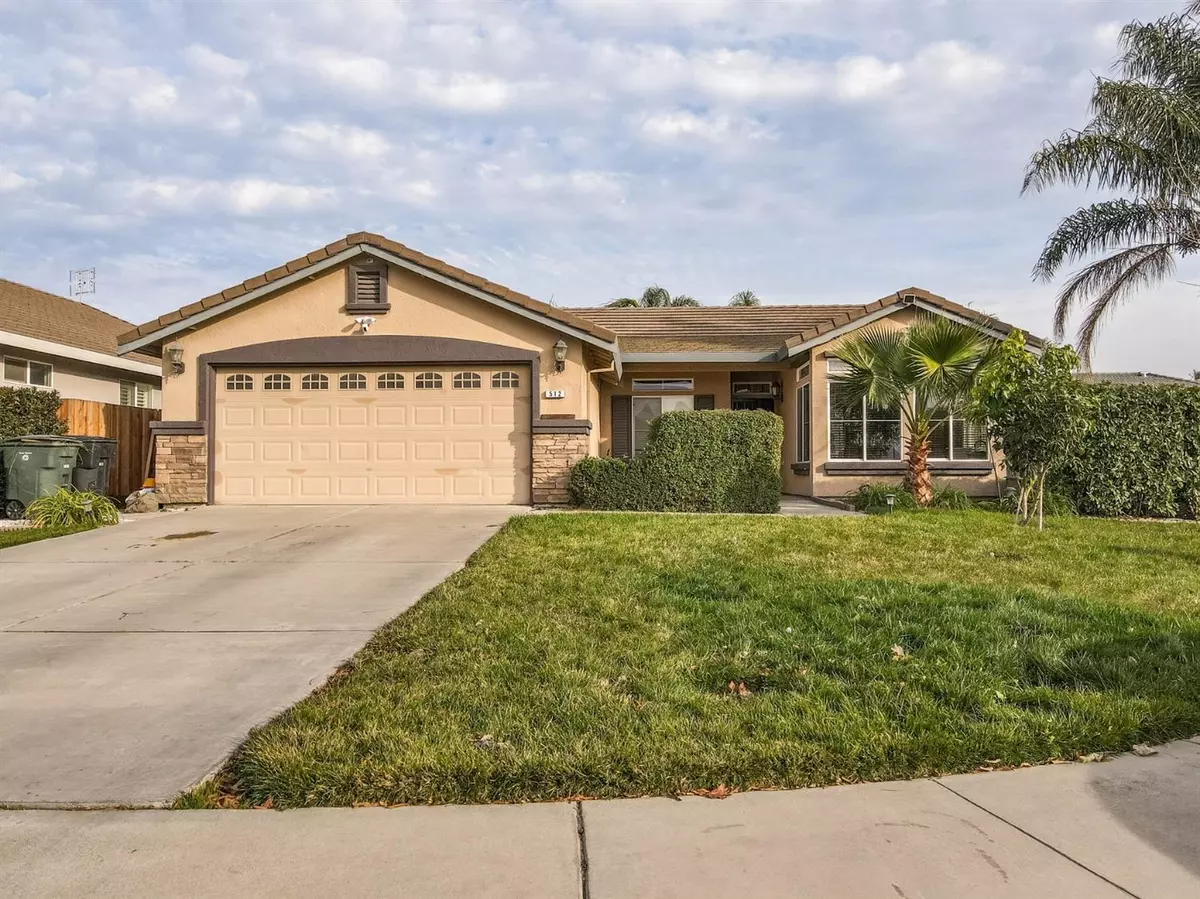 Livingston, CA 95334,512 Vina CT