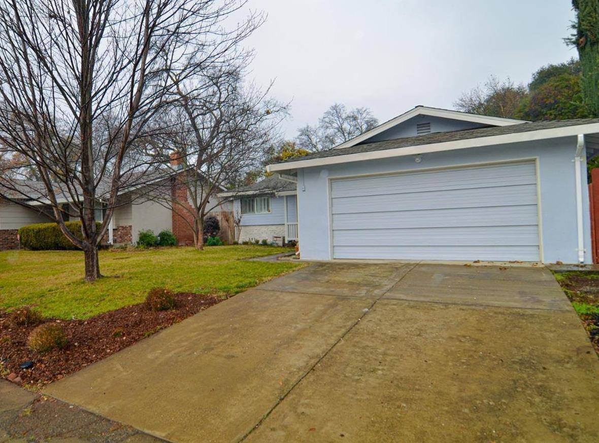 Sacramento, CA 95841,5537 White Fir WAY