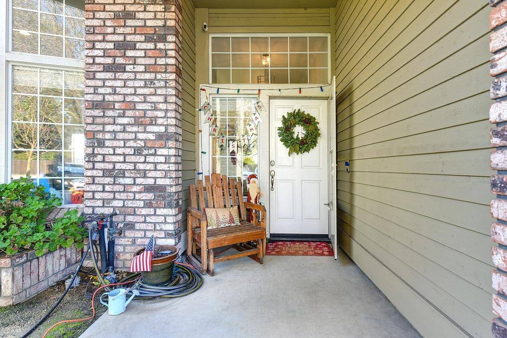 Orangevale, CA 95662,8754 Kevmich WAY