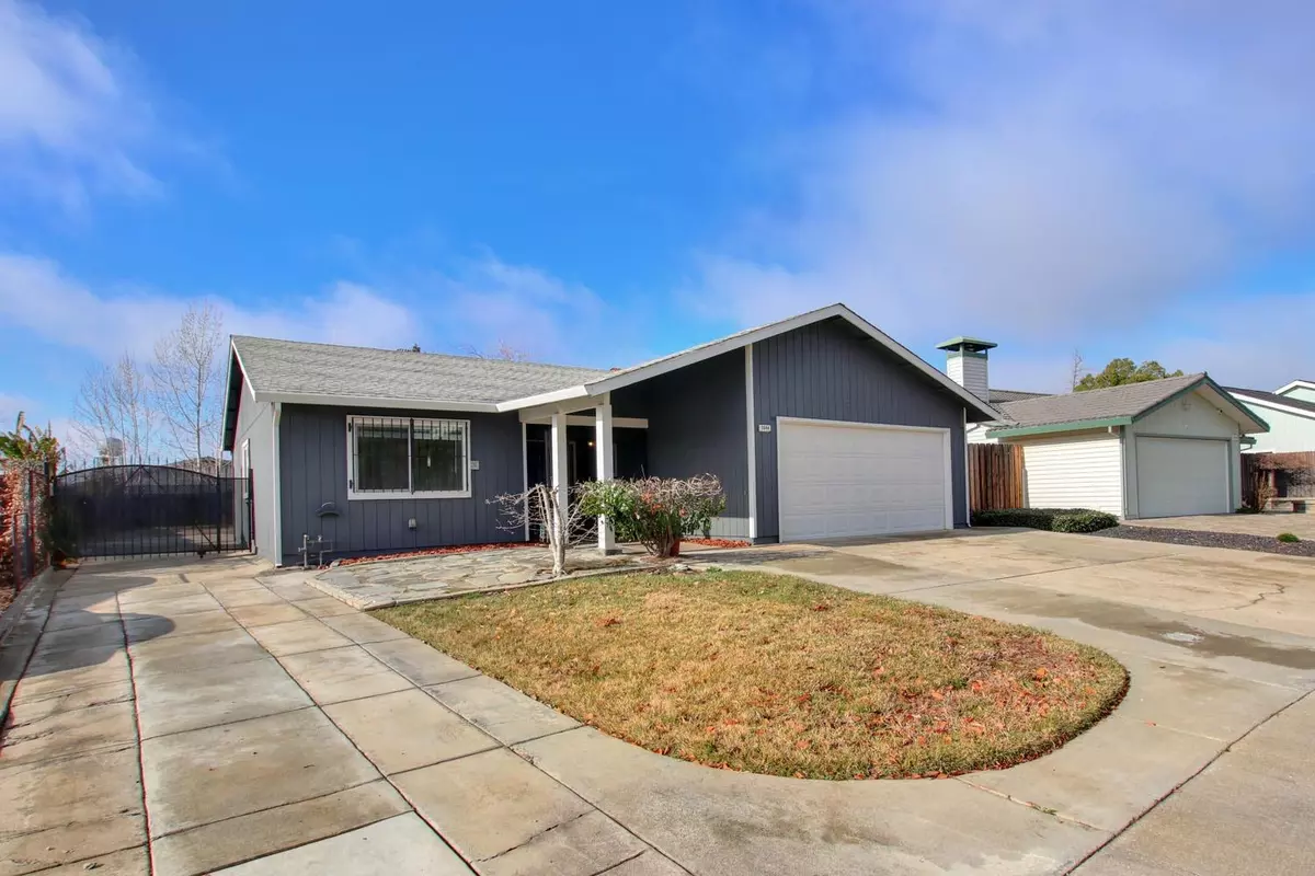 Sacramento, CA 95828,7644 Pine Valley DR