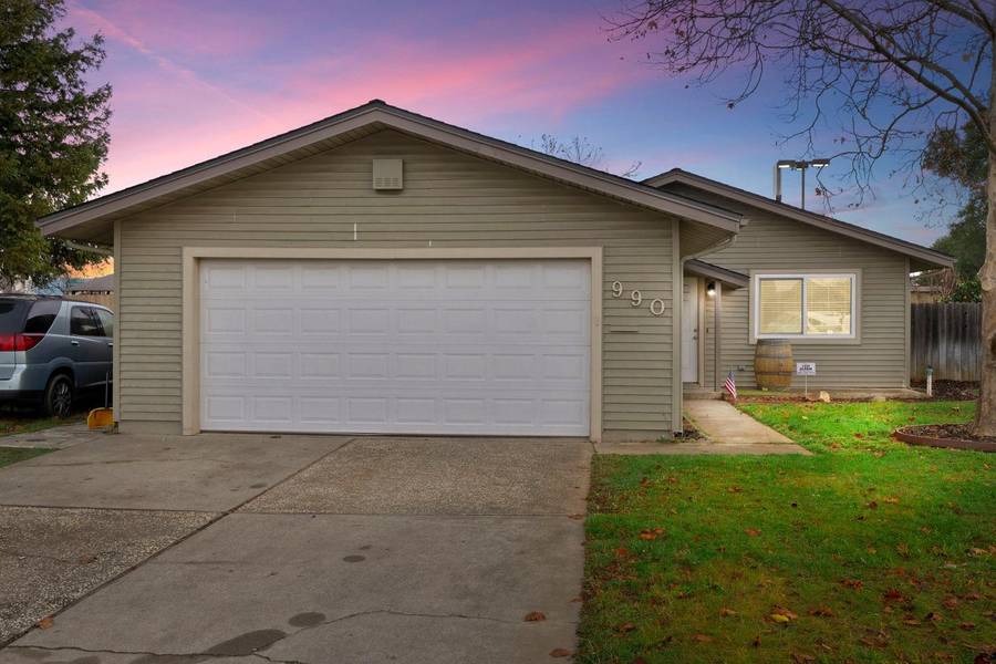 990 Casado DR, Galt, CA 95632