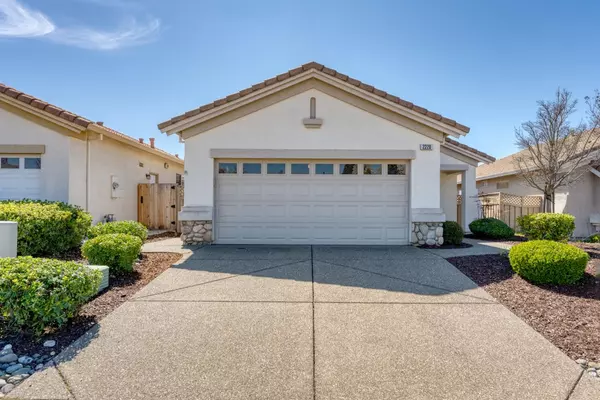 Lincoln, CA 95648,2220 Stepping Stone LN