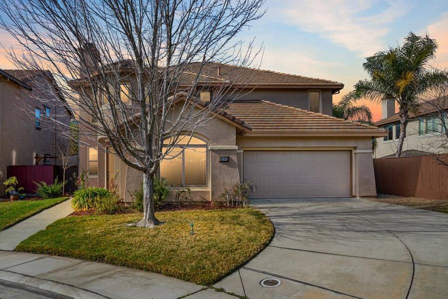 10360 Via Cinta CT, Elk Grove, CA 95757