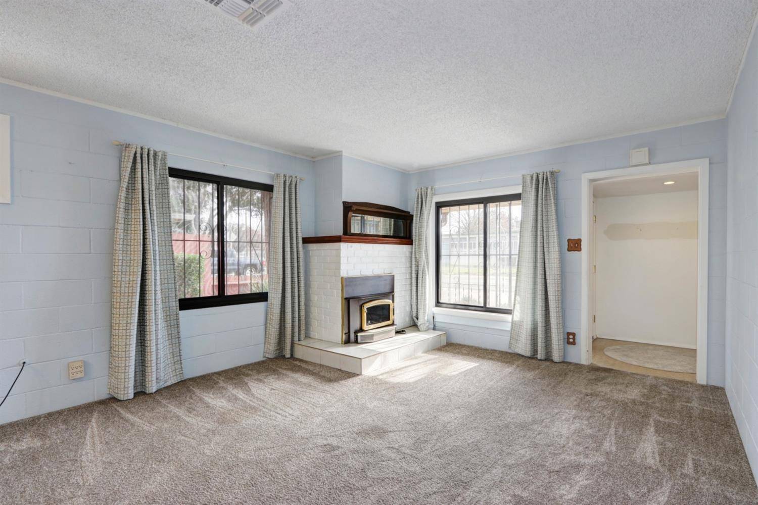 Sacramento, CA 95820,5607 22nd AVE