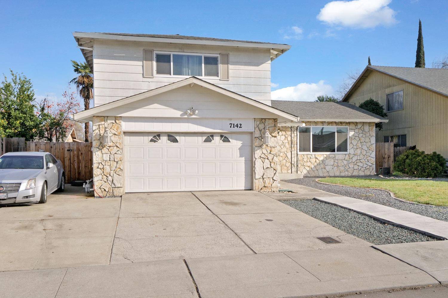 Stockton, CA 95207,7142 Trousdale PL