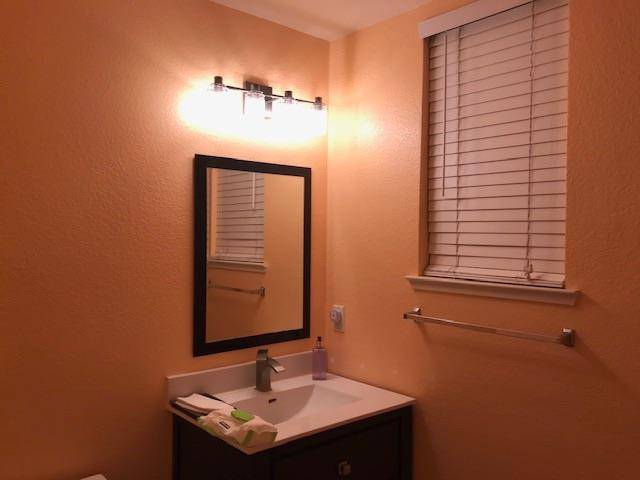 Turlock, CA 95382,4321 Tahama LN