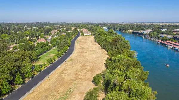 West Sacramento, CA 95605,860 River Crest DR