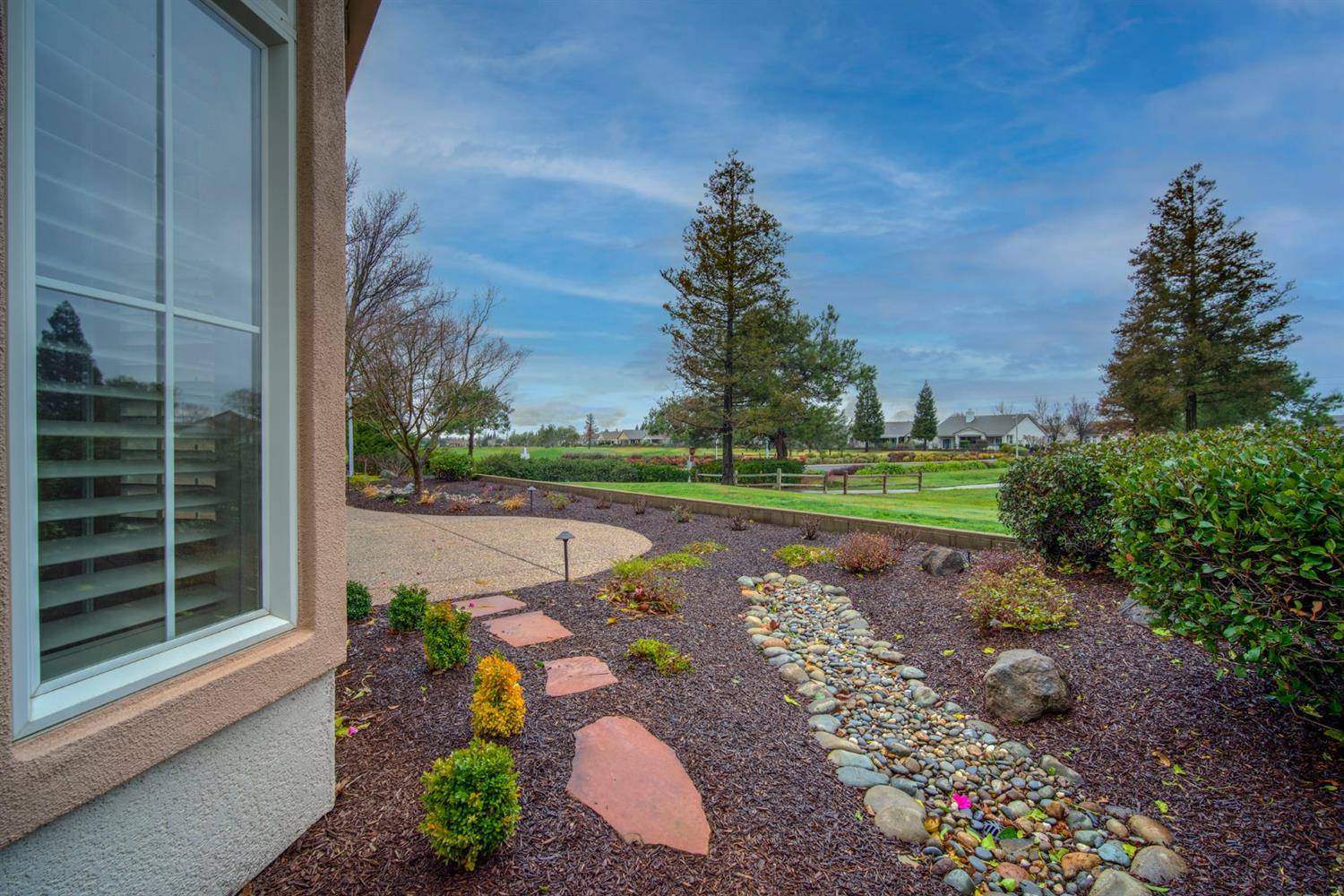 Roseville, CA 95747,301 Rosestone CT