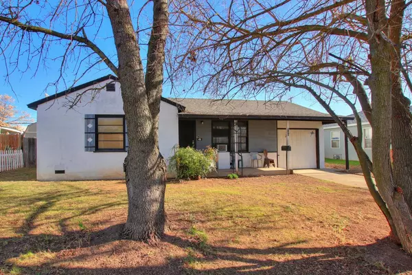 5171 49th ST, Sacramento, CA 95820