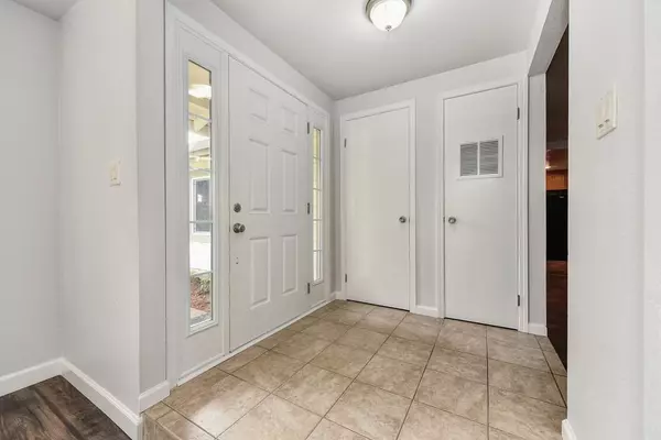 Orangevale, CA 95662,8101 Chipwood WAY