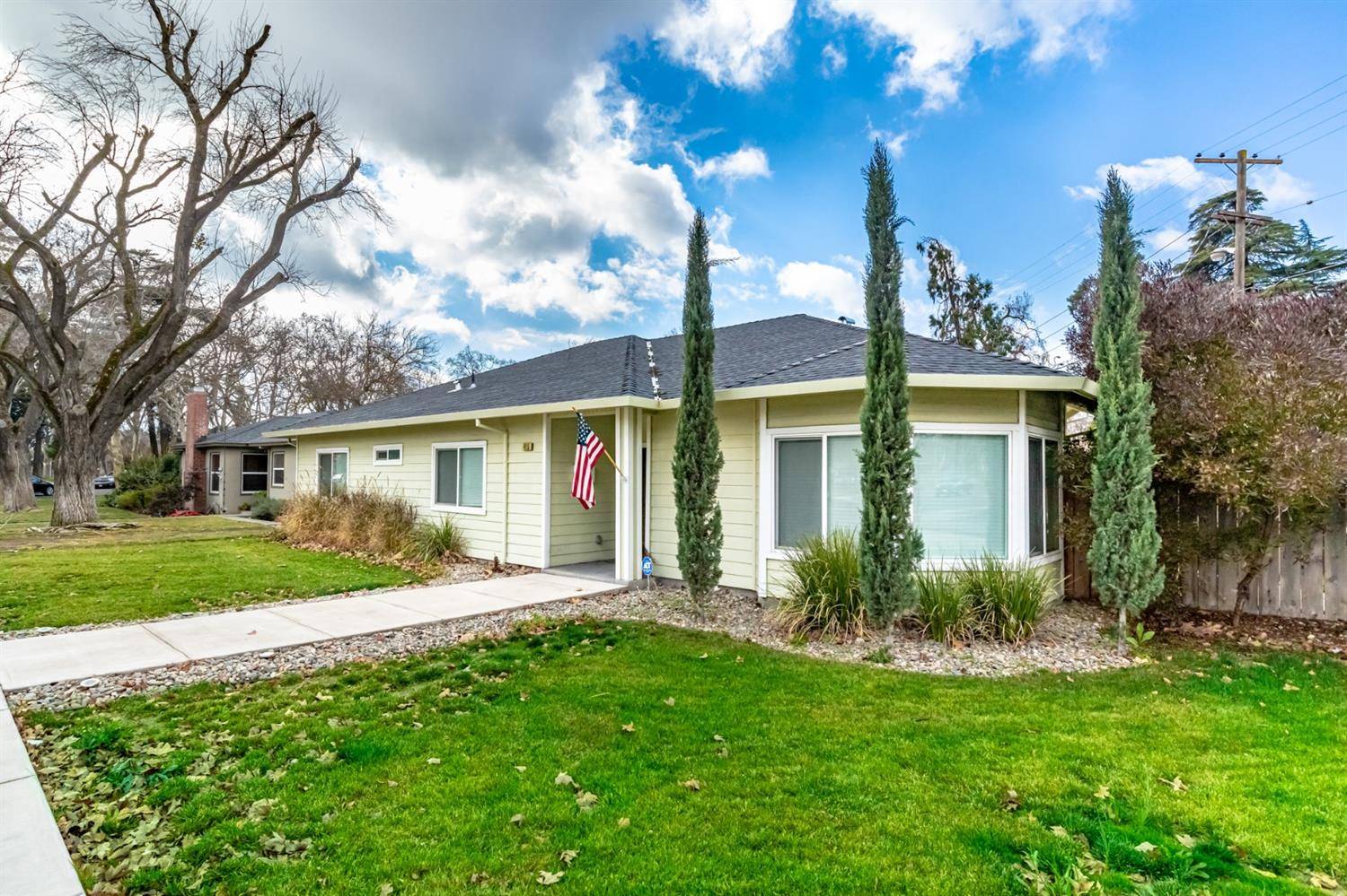 Turlock, CA 95380,415 N Minaret AVE