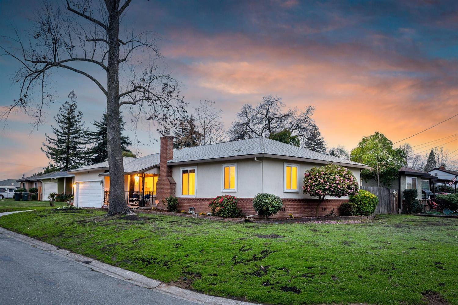 600 Clarice LN, Roseville, CA 95678