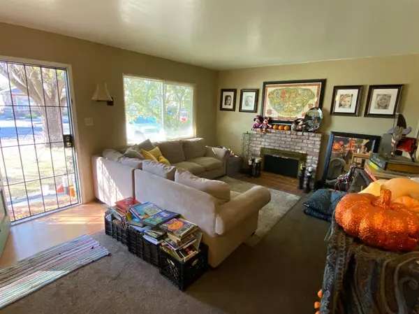 Woodland, CA 95695,157 Clover ST