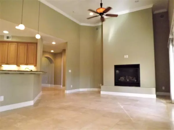 Stockton, CA 95204,418 SMITH LN