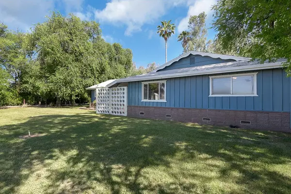 Olivehurst, CA 95961,1231 Ella AVE