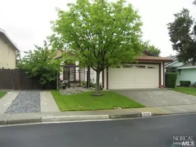 806 Meadowhawk DR, Vacaville, CA 95687