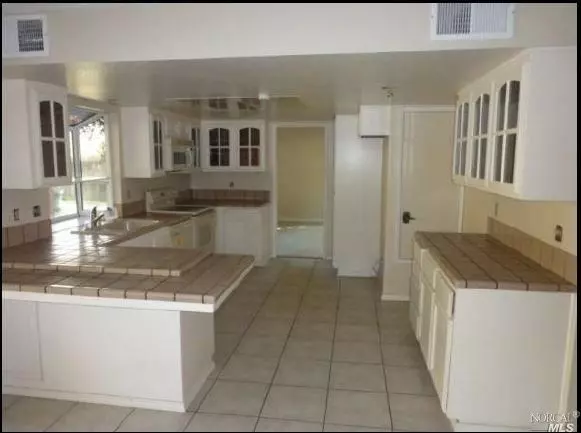 Benicia, CA 94510,875 Corcoran CT