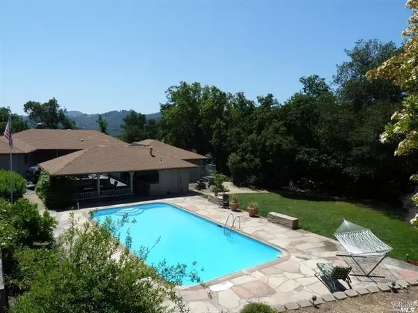 Cloverdale, CA 95425,227 Vista View DR