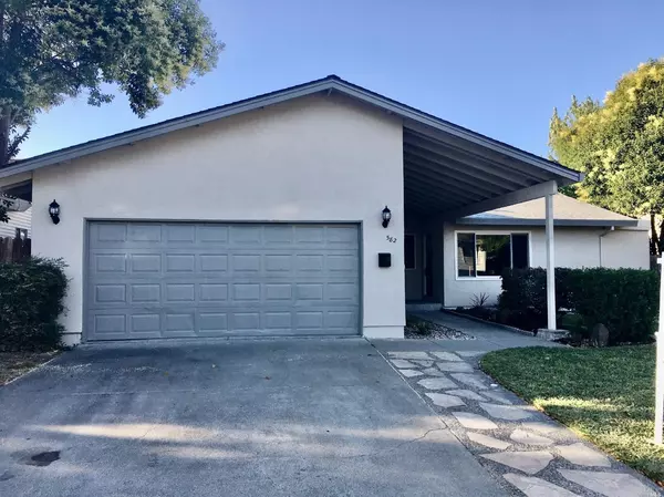 582 Lewis CT, Fairfield, CA 94533