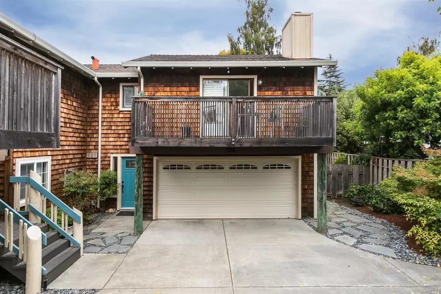 2097 Penasquitas DR, Aptos, CA 95003