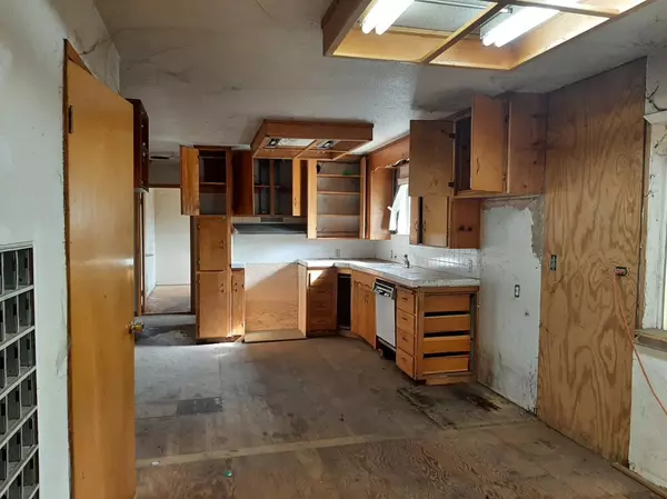 Orangevale, CA 95662,9320 Binning CT