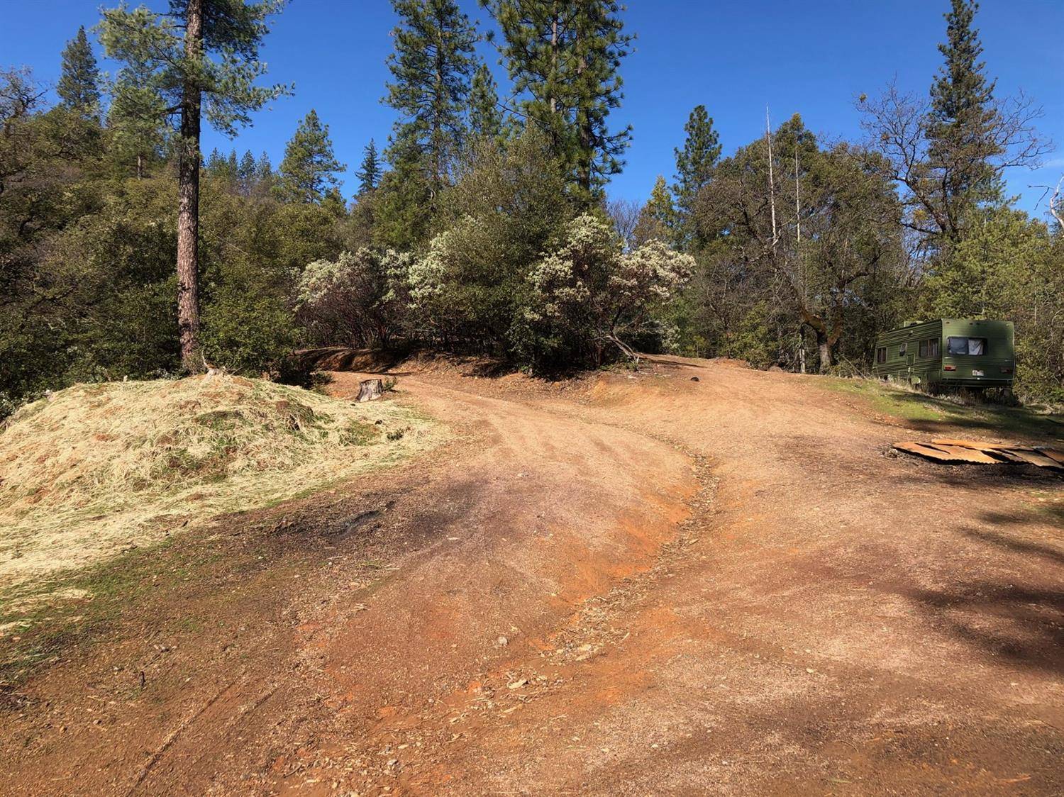 19837 Sivers LN, Grass Valley, CA 95945