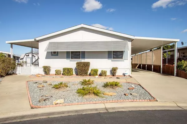 1218 Cleveland #191, Madera, CA 93638