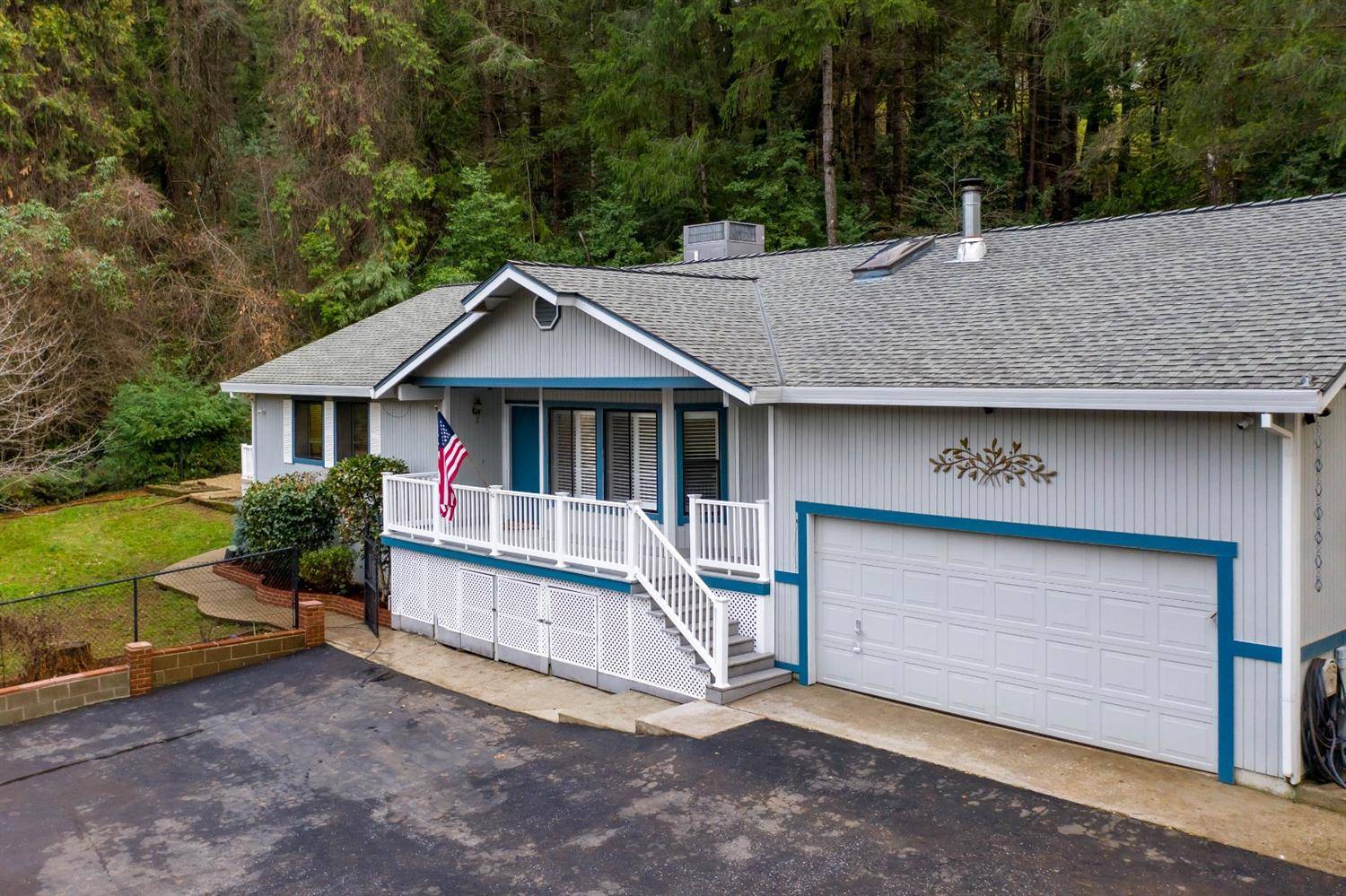 5247 Cold Springs DR, Foresthill, CA 95631