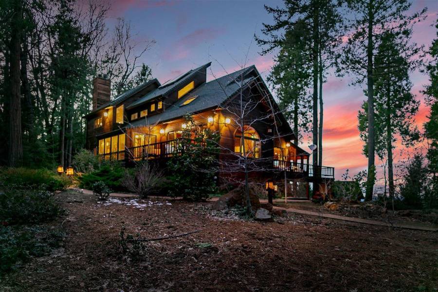 14016 Banner Mtn Lookout RD, Nevada City, CA 95959