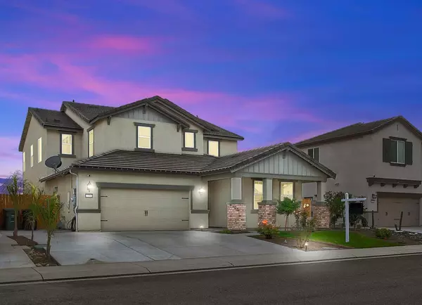 Modesto, CA 95355,2204 Toby LN