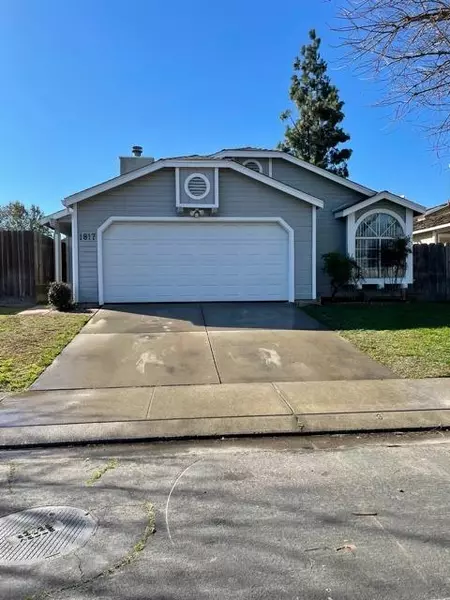 1817 Cashmere DR, Modesto, CA 95355