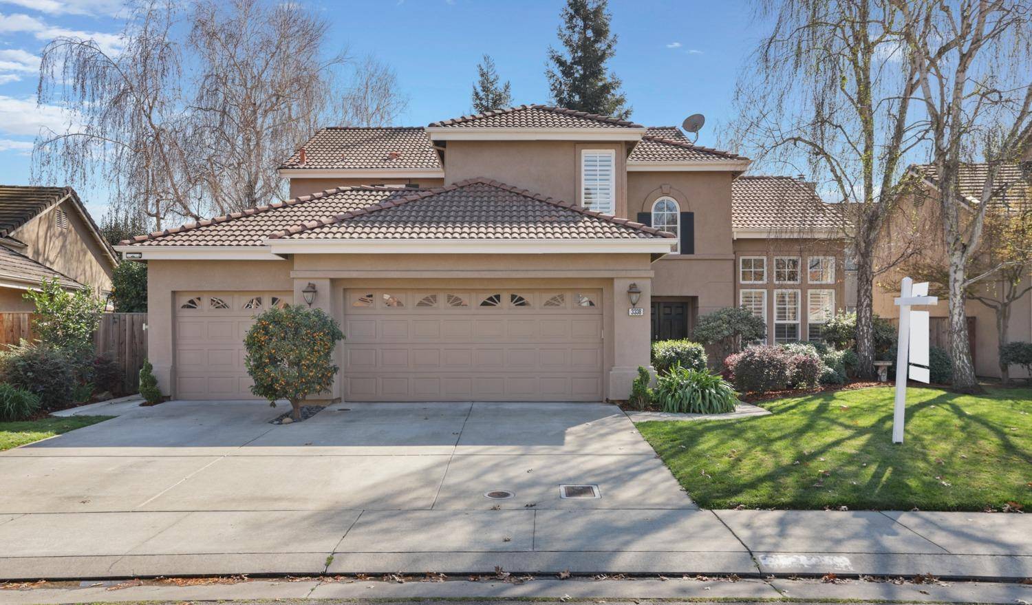 Stockton, CA 95219,3338 Heatherbrook DR
