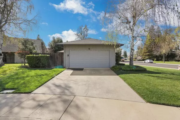 Lodi, CA 95242,1402 Arundel CT