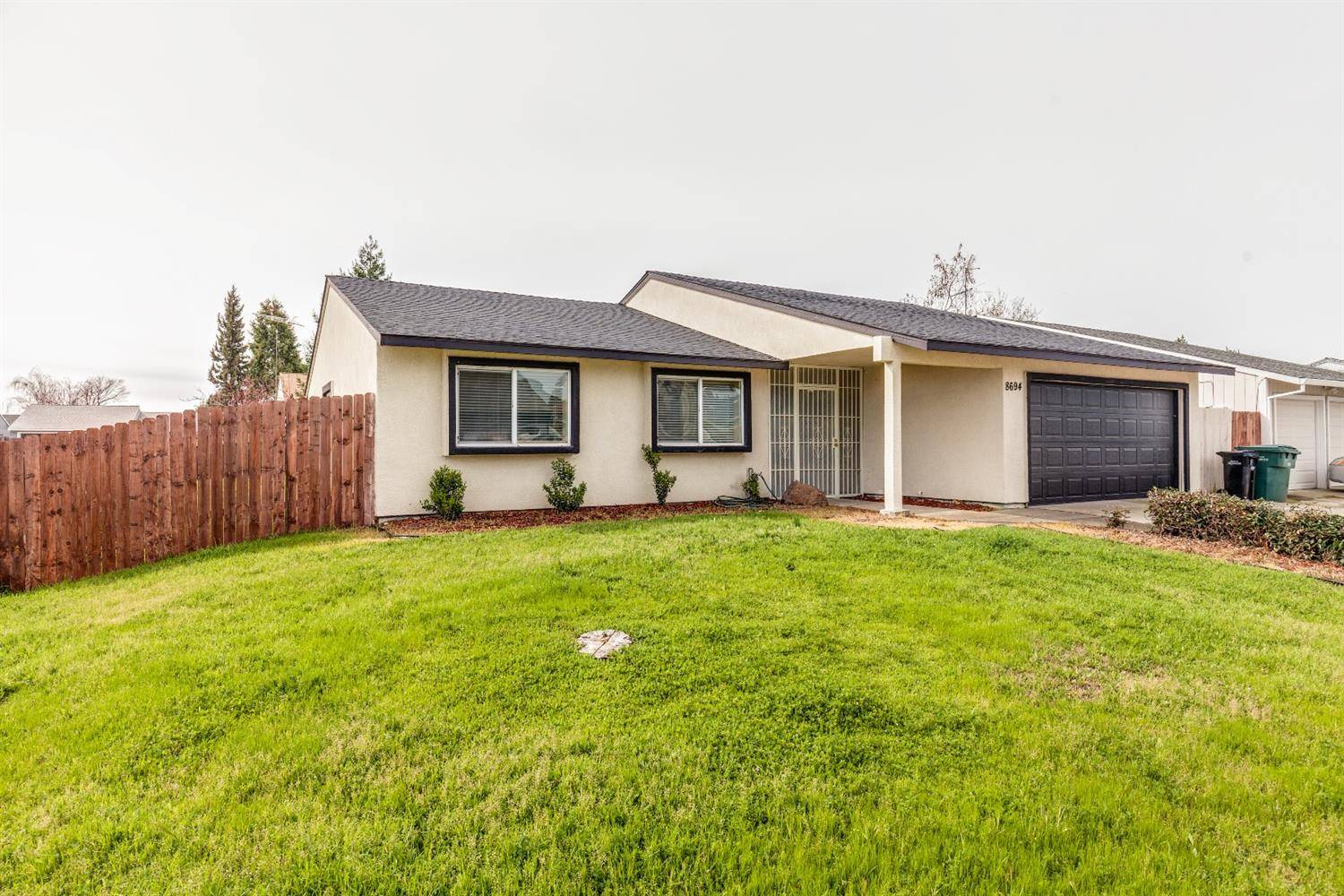 8694 Western Sun WAY, Sacramento, CA 95828