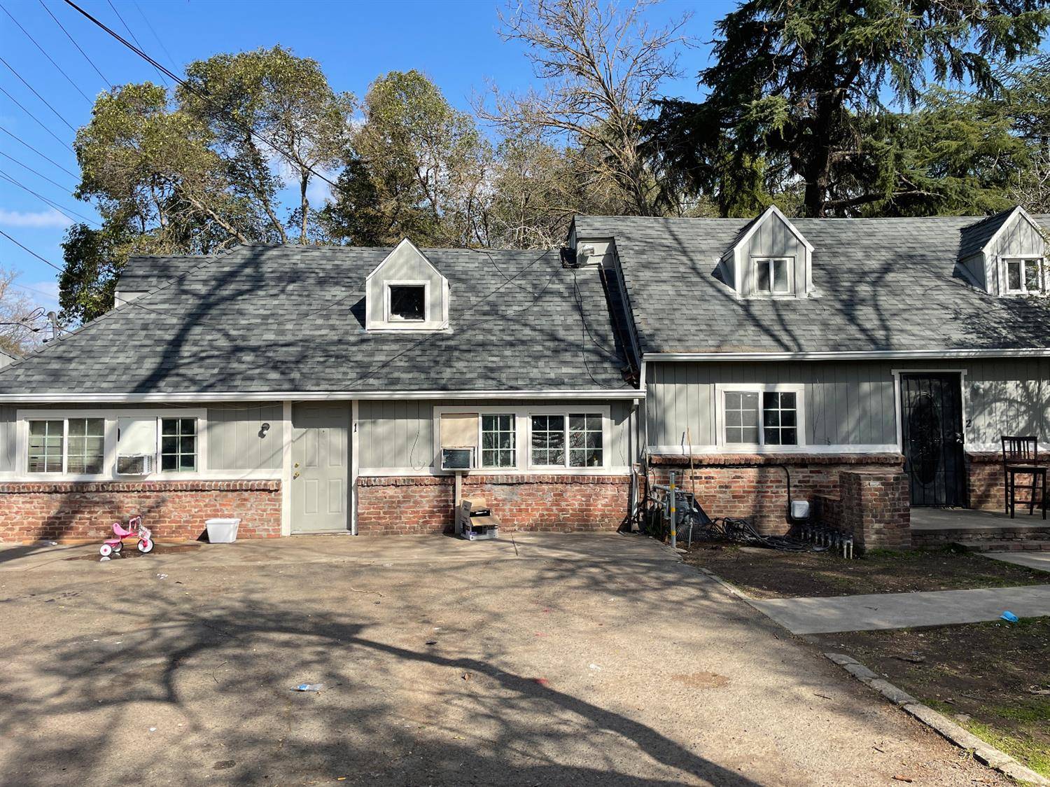 1933 Los Robles BLVD, Sacramento, CA 95838