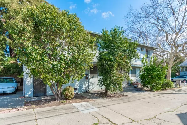 Sacramento, CA 95817,2230 33rd ST