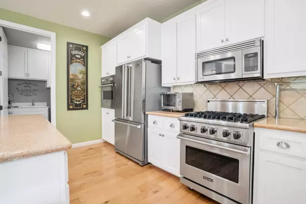 Modesto, CA 95356,2108 Huxley