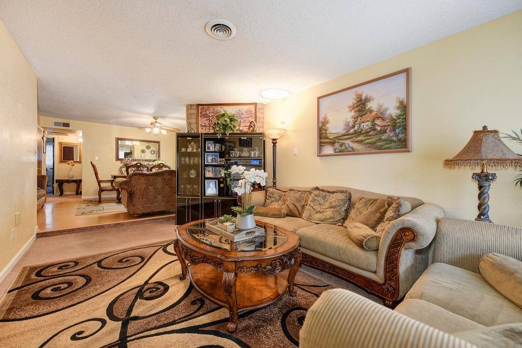 Citrus Heights, CA 95610,6462 Mauana WAY