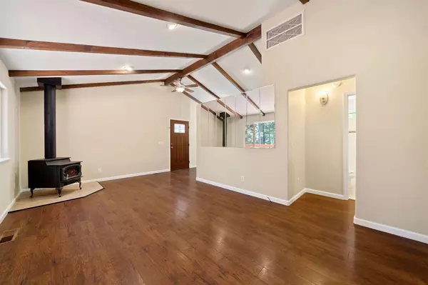 Volcano, CA 95689,19396 Ponderosa DR