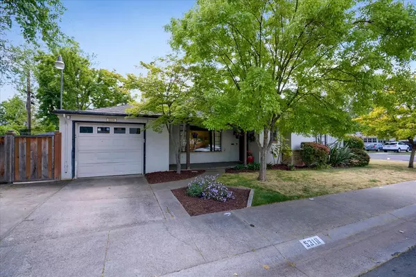 Sacramento, CA 95819,5310 E ST