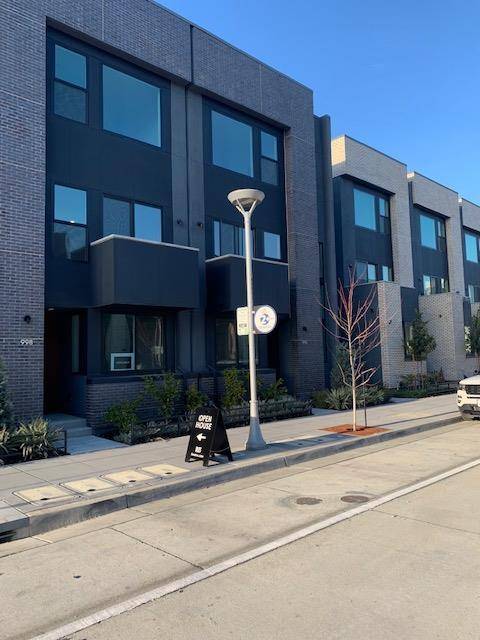 998 Central ST,  West Sacramento,  CA 95691