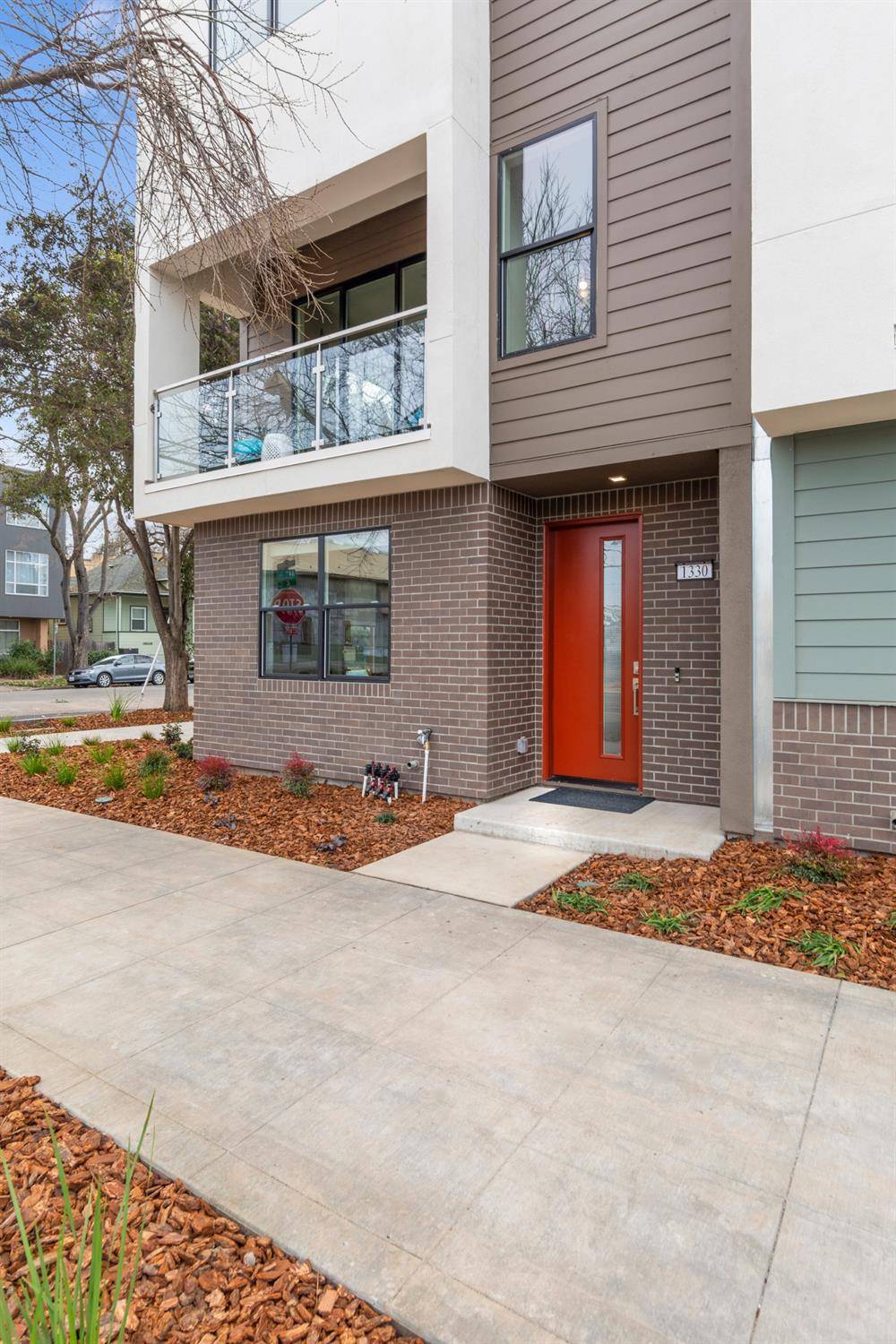 Sacramento, CA 95814,9 Icon WALK