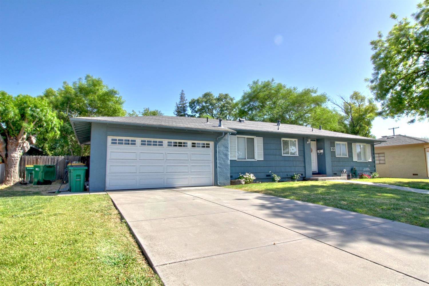 Stockton, CA 95207,322 E Longview AVE